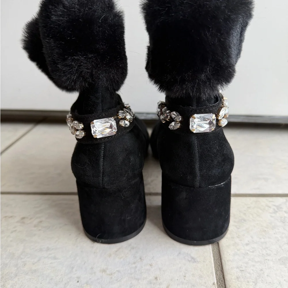 Adrienne Vittadini Lazar Black Fur Trim Ankle Boots 8.5 Block Heel Crystal